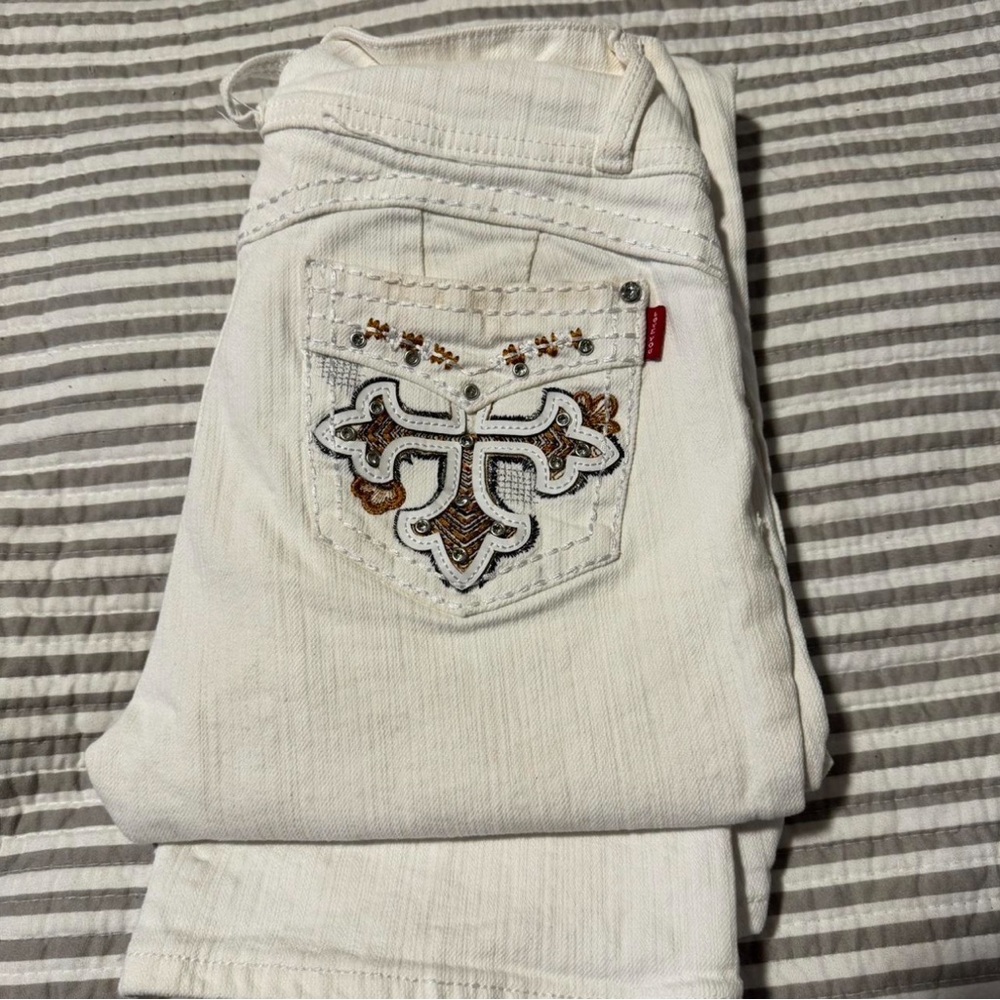 BADDIE LATINA FLARED WHITE JEANS Y2K